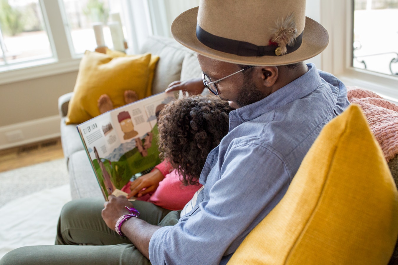 Забавная история о том, как отец и дочь подготовили маме сюрприз