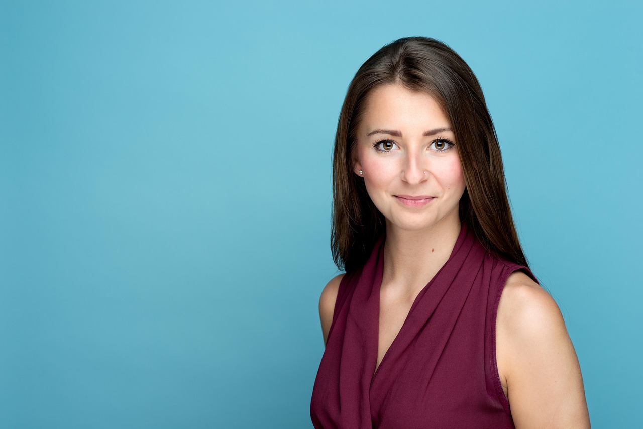 Муж выгнал жену с ребенком. История о жизненном бумеранге