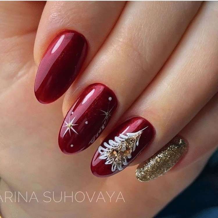 Топ вариантов маникюра на праздники