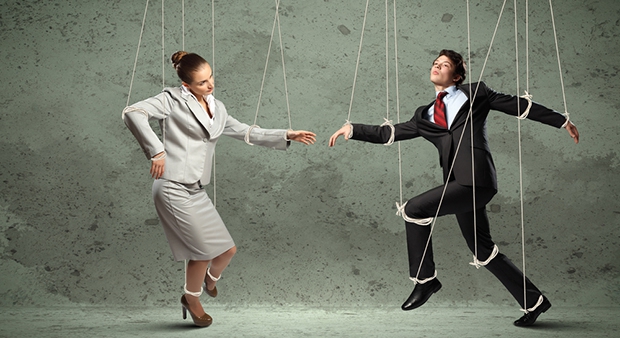 10 коронных фраз людей-манипуляторов