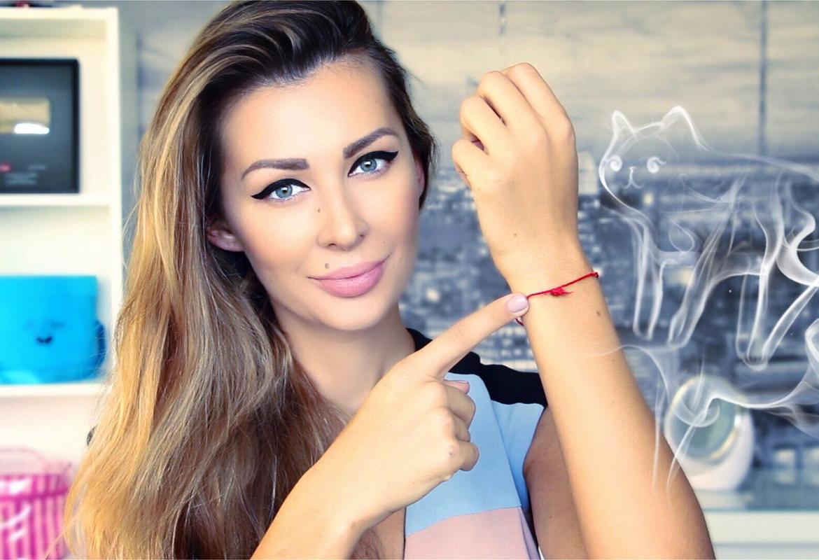 Как правильно носить красную нить на запястье