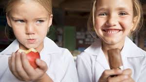 Как понять, что вам завидуют: 8 признаков