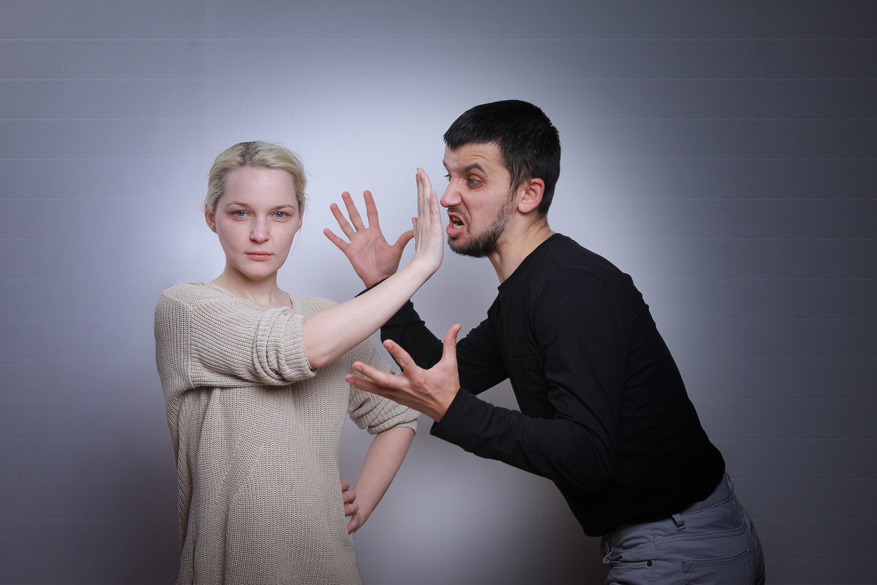 Почему люди тупеют и какие методы для этого применяют