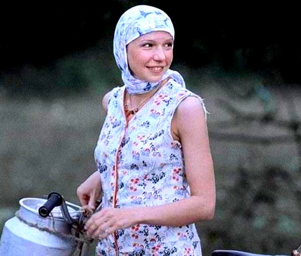 "Ирина Рахманова: жизнь актрисы, которая сыграла культовую роль в сериале “9 рота” "