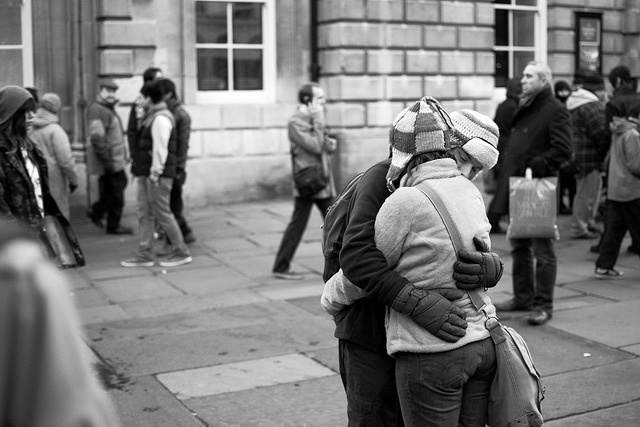 10 типов объятий и их значение