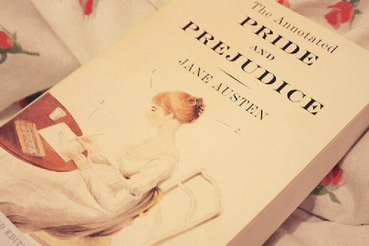 15 лучших книг для интересного и содержательного отдыха