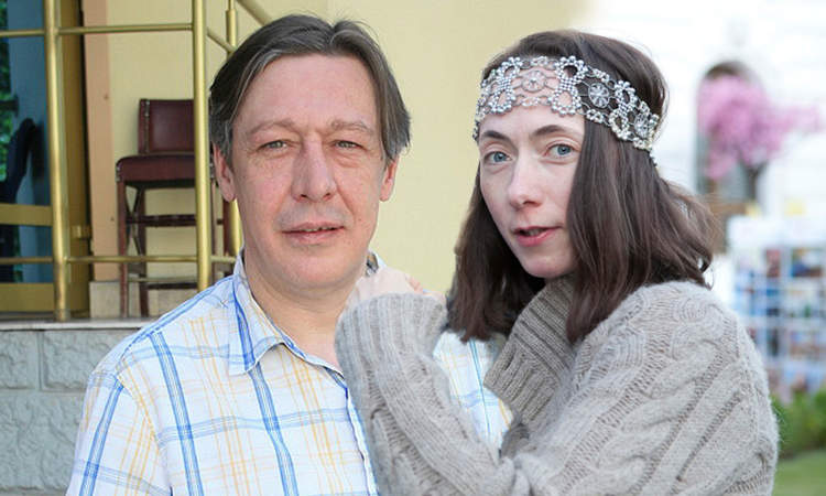 Внешность жен популярных привлекательных мужчин