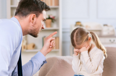 Поступки, которые причиняют боль нашим детям