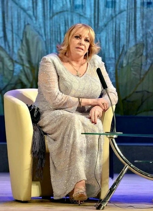 Время не щадит никого: как изменилась красавица Анжелика в свои 80