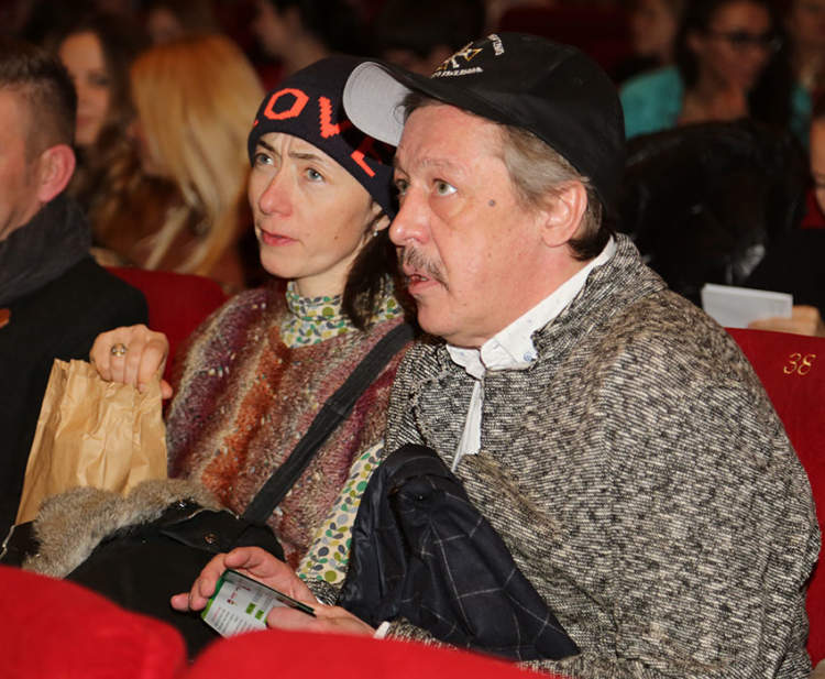 Внешность жен популярных привлекательных мужчин