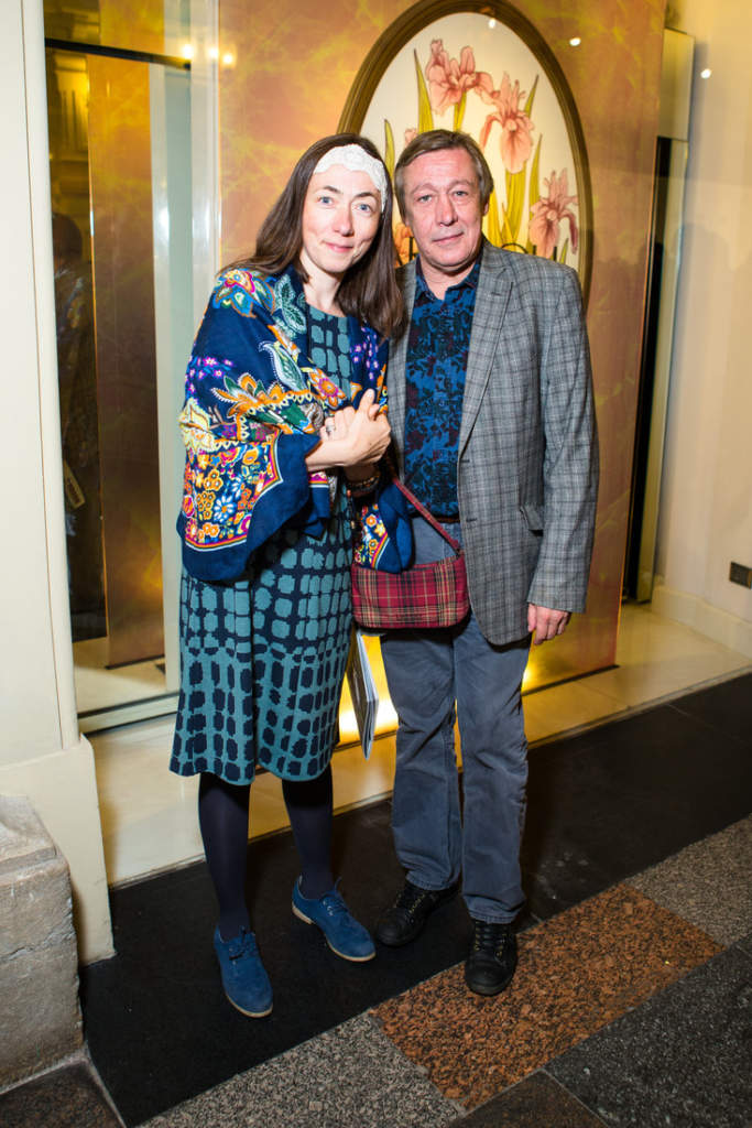 Внешность жен популярных привлекательных мужчин