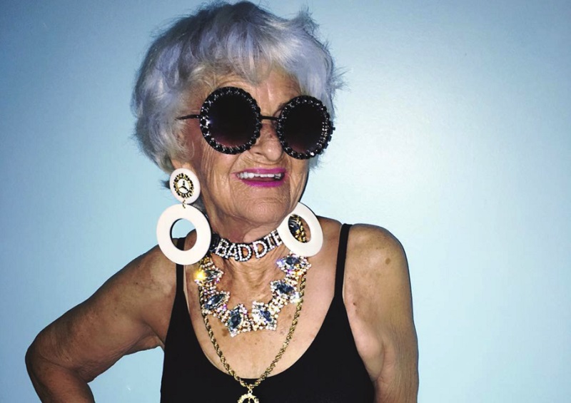 В погоне за молодостью : 6 вещей, которые могут разоблачить вас