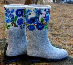 Валенки вновь стали модными