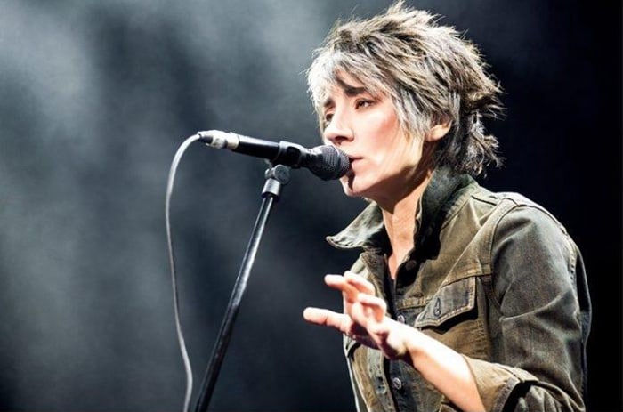 Популярные песни, слова которых мы забавно искажаем