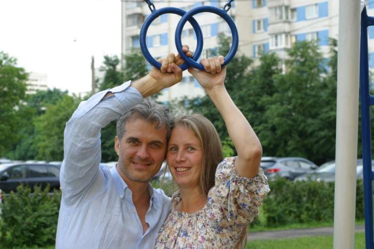 Внешность жен популярных привлекательных мужчин