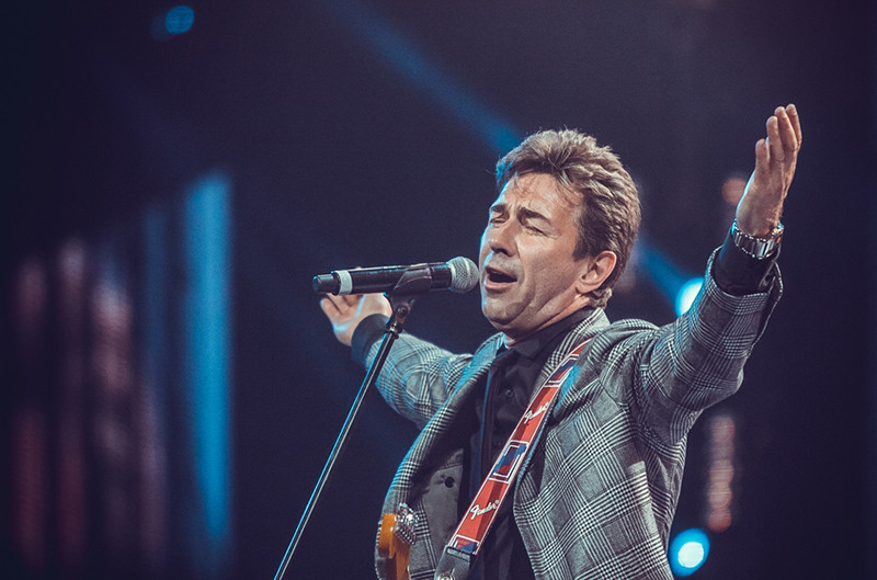 Популярные песни, слова которых мы забавно искажаем