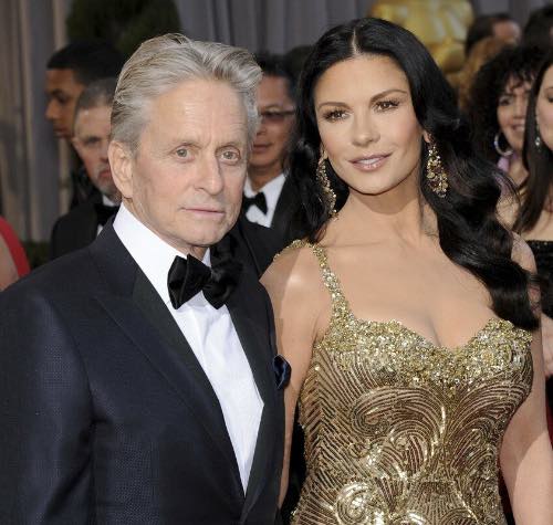 Звездная любовь, которая не замечает разницы в возрасте и еще утверждает, что этому чувству подвержены все возрасты.