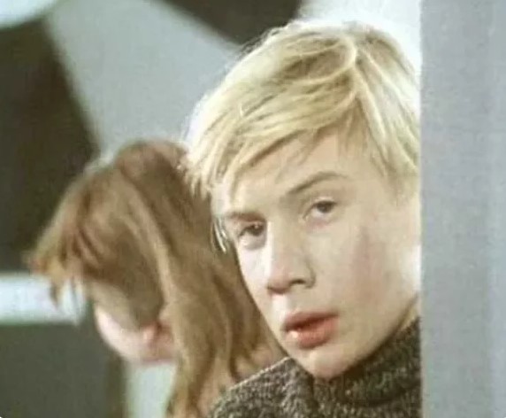 Все мои проблемы случаются по вине папы! первый ребенок Александра Збруева