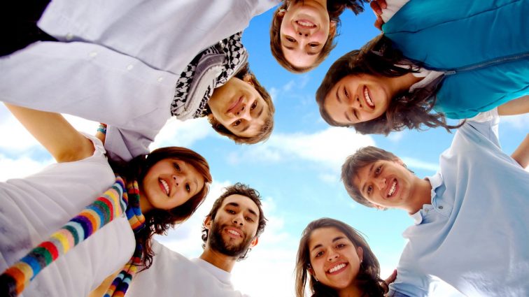 "Почему современная молодёжь отказывается от покупки  квартир и автомобилей "