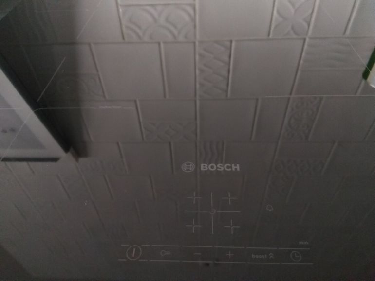 Как быстро очистить стеклянные, металлические и другие поверхности