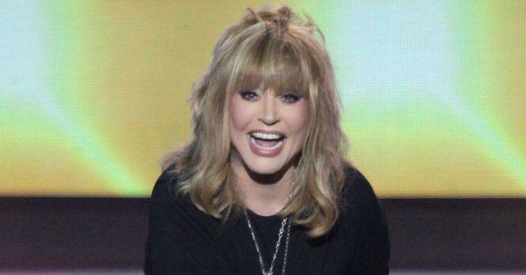 Помолодевшая, стройная, веселая Пугачева рассказала о переменах в образе