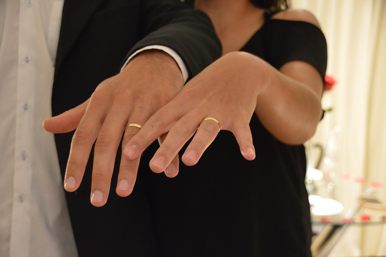 Просто они полюбили друг друга. История о разлуке.