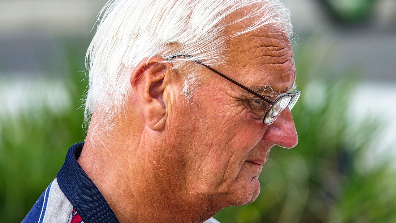 "Доброе утро! А я поздороваться зашел..." - каждый день, в 7 часов мы слышим голос свекра