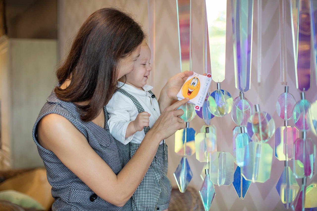 У тебя была возможность все порешать! - Молодой человек бросил беременную в общежитии. В будущем его ждало разочарование