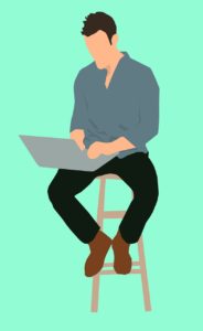 Так вот, сын у меня один! Этого, - ткнул пальцем в сторону двери комнаты, - выставлю в день совершеннолетия!