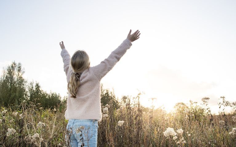 Взяли ребенка из детдома и вернули обратно — не справились