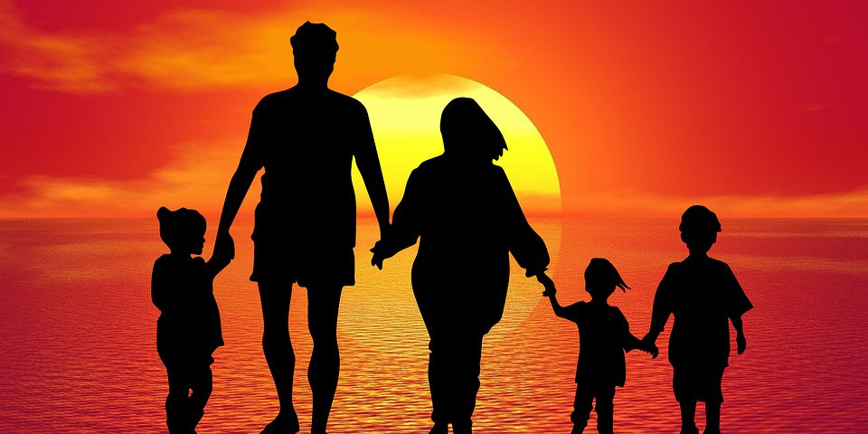 У меня трое деток, и я решилась разойтись с мужем