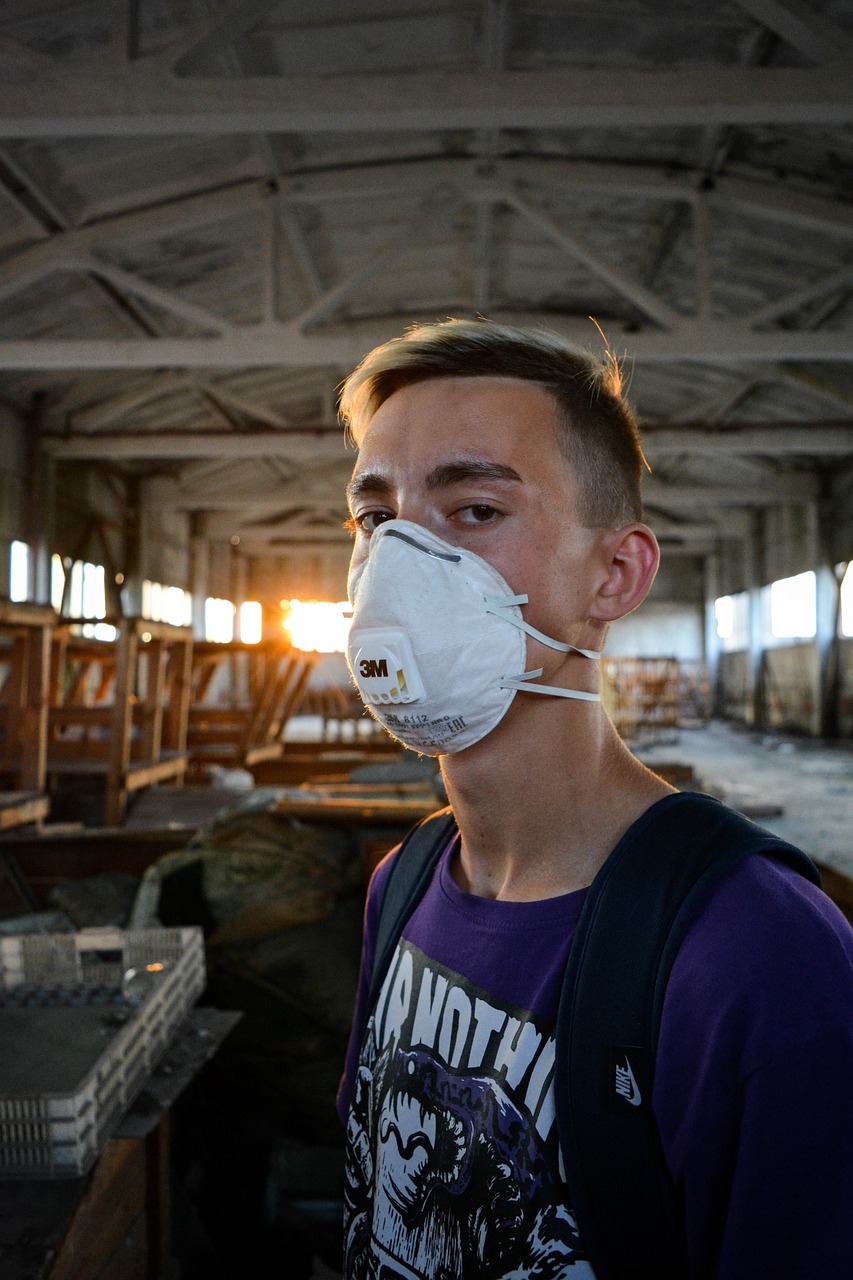 "Алиса взяла на работу сына бывшего мужа. Спустя 2 месяца со счетов фирмы пропали все деньги "