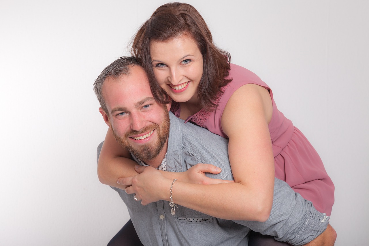 С этих пор ровно половина всего вашего имущества - моя! - сказала незнакомка