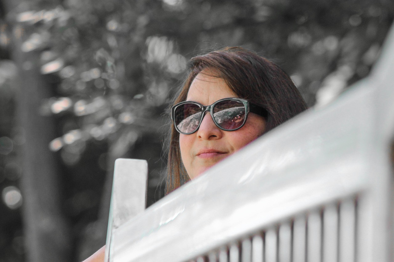 — Ты всегда на меня можешь рассчитывать! - Но она знала, что не закроет ее собой, не защитит