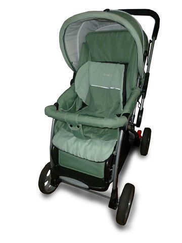 - Мы снимаем квартиру в доме напротив, увидели вашу коляску, и решили попросить попользоваться