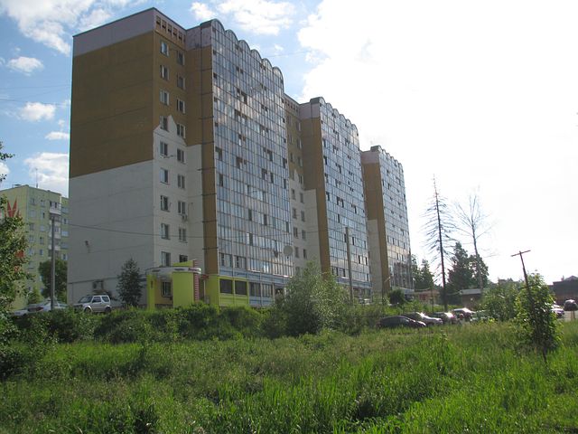 Не желая продавать квартиру, брат решил прописать в ней дочку