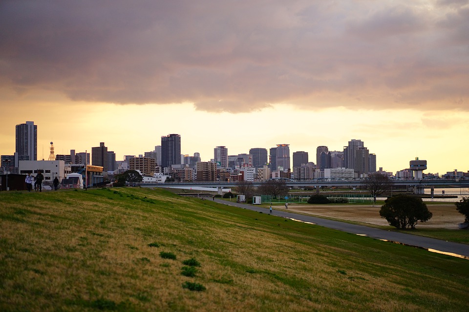 Вот так и помогай людям! Теперь с бабулей не общаюсь.
