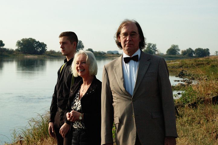 Бывший муж пришел с повинной, но мы с дочерью выставили его за дверь