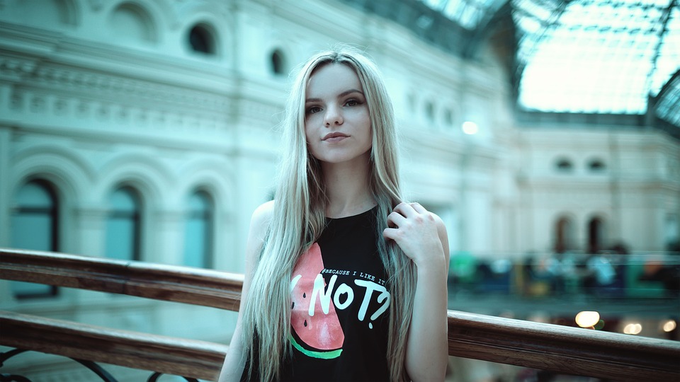 Заветное кольцо на пальчик- мечта женщин. Сейчас она почти не осуществима.