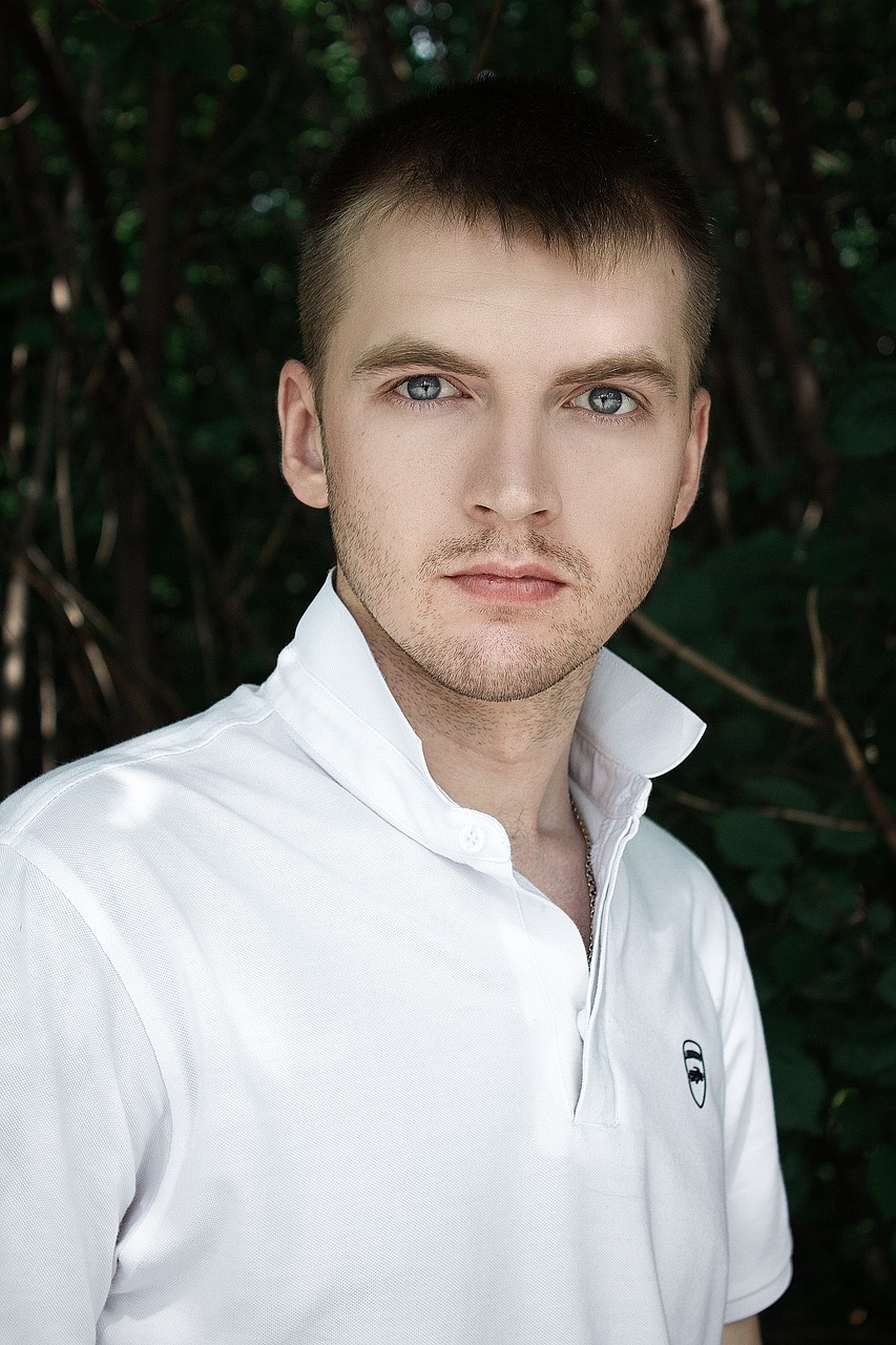 Женщина взяла и выставила сына из квартиры. Мол, твоя жизнь — твои правила