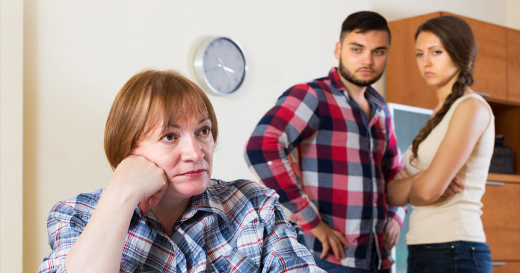 — Ты не готовишь то, что я люблю!