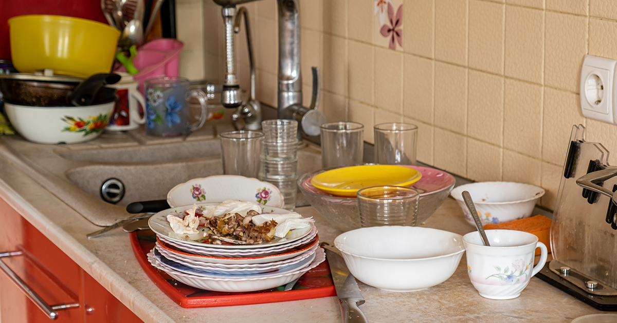 “Почему ушел от нее? Потому что в квартире грязно!”