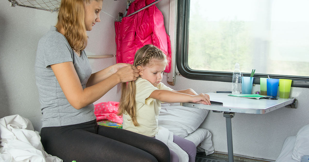 Попутчица решила “очаровать” меня, чтобы я уступил нижнюю полку