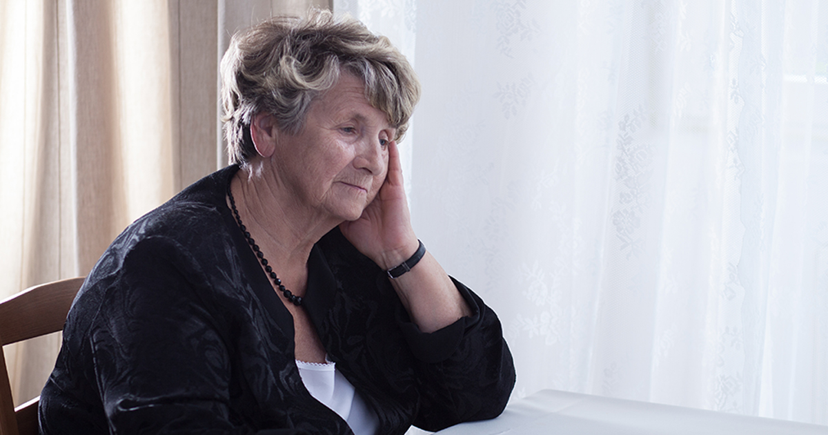 — Подашь на развод, а потом мой сын усыновит твоего ребенка. Но родного нам тоже родишь!