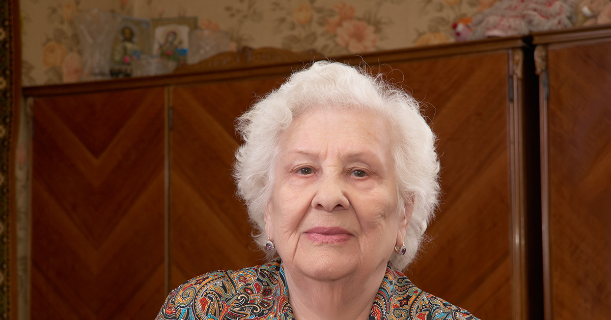 Я отблагодарил женщину, которая все студенчество меня опекала