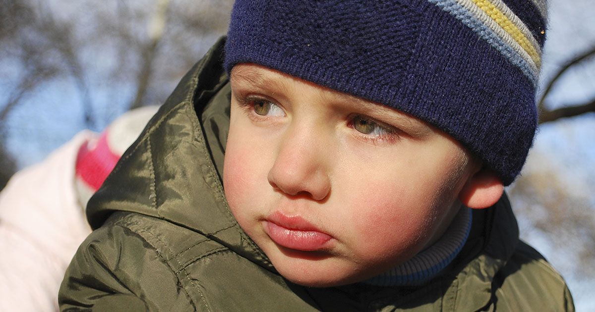 — Это ребенок. Что ты от него хочешь?