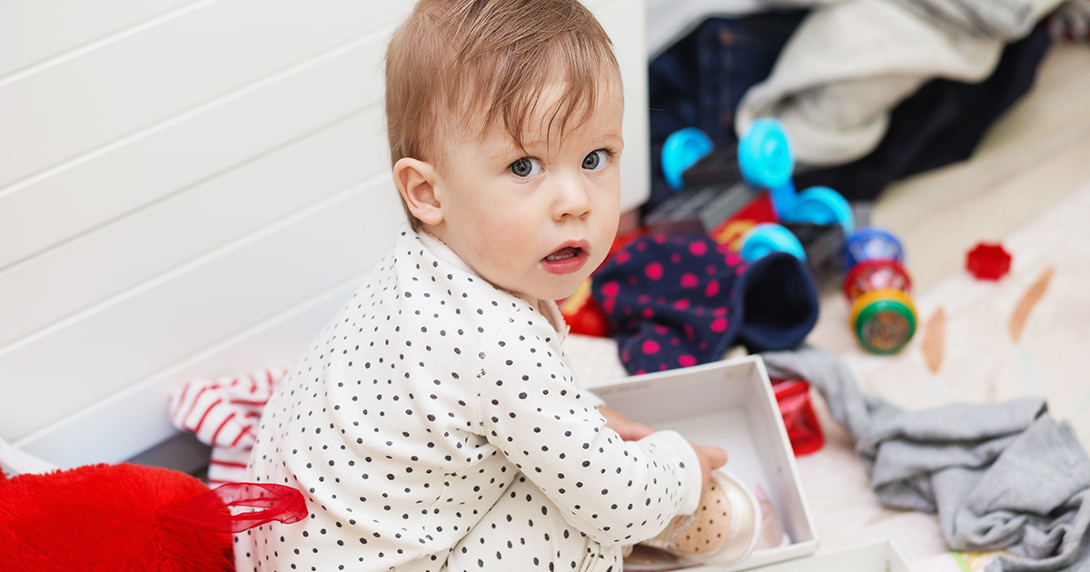 В нашем роду дети кастрюлями не играют, сказала свекровь, не признав внука
