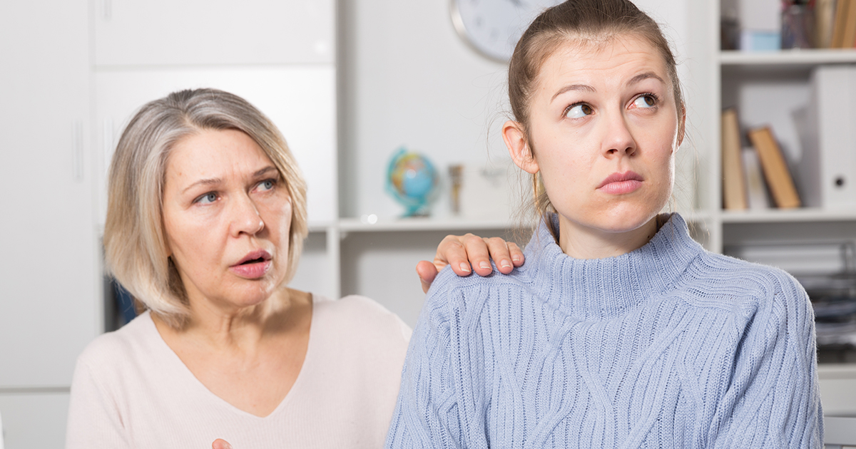 — А зачем тебе квартира? Ты ведь девушка, можешь мужа найти с жильем!