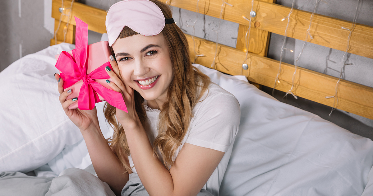 Одна родственница каждый раз отмечает с нами Новый год, но постоянно чем-то недовольна!