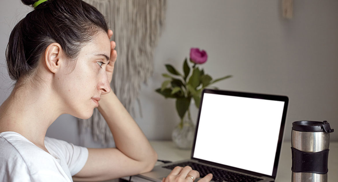 — Вы меня из дома выгоняете! — сказала дочка, когда мы ей квартиру купили